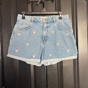 Chic Heart Embroidered Denim Shorts